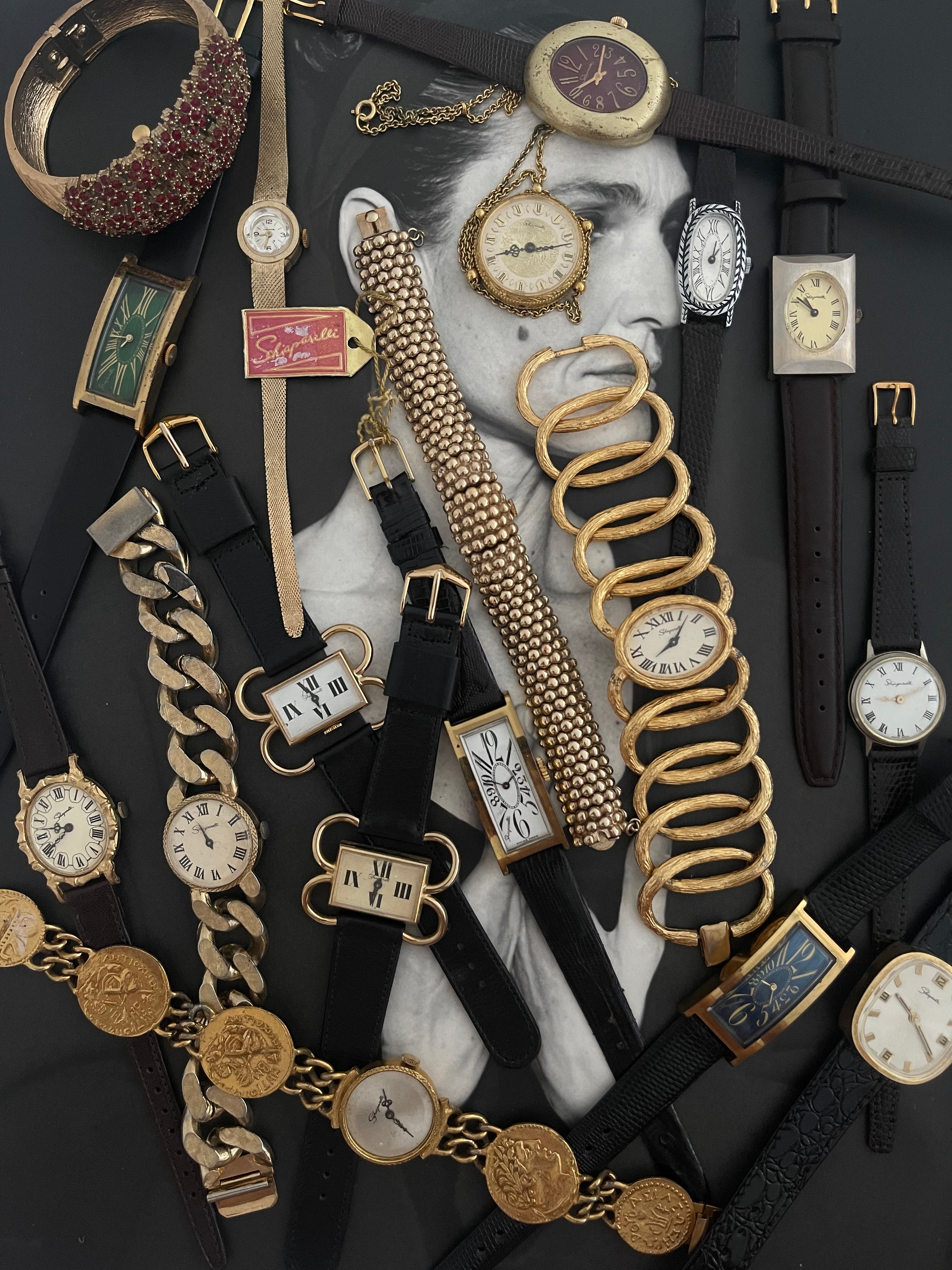 Schiaparelli – RPM Vintage display picture 1