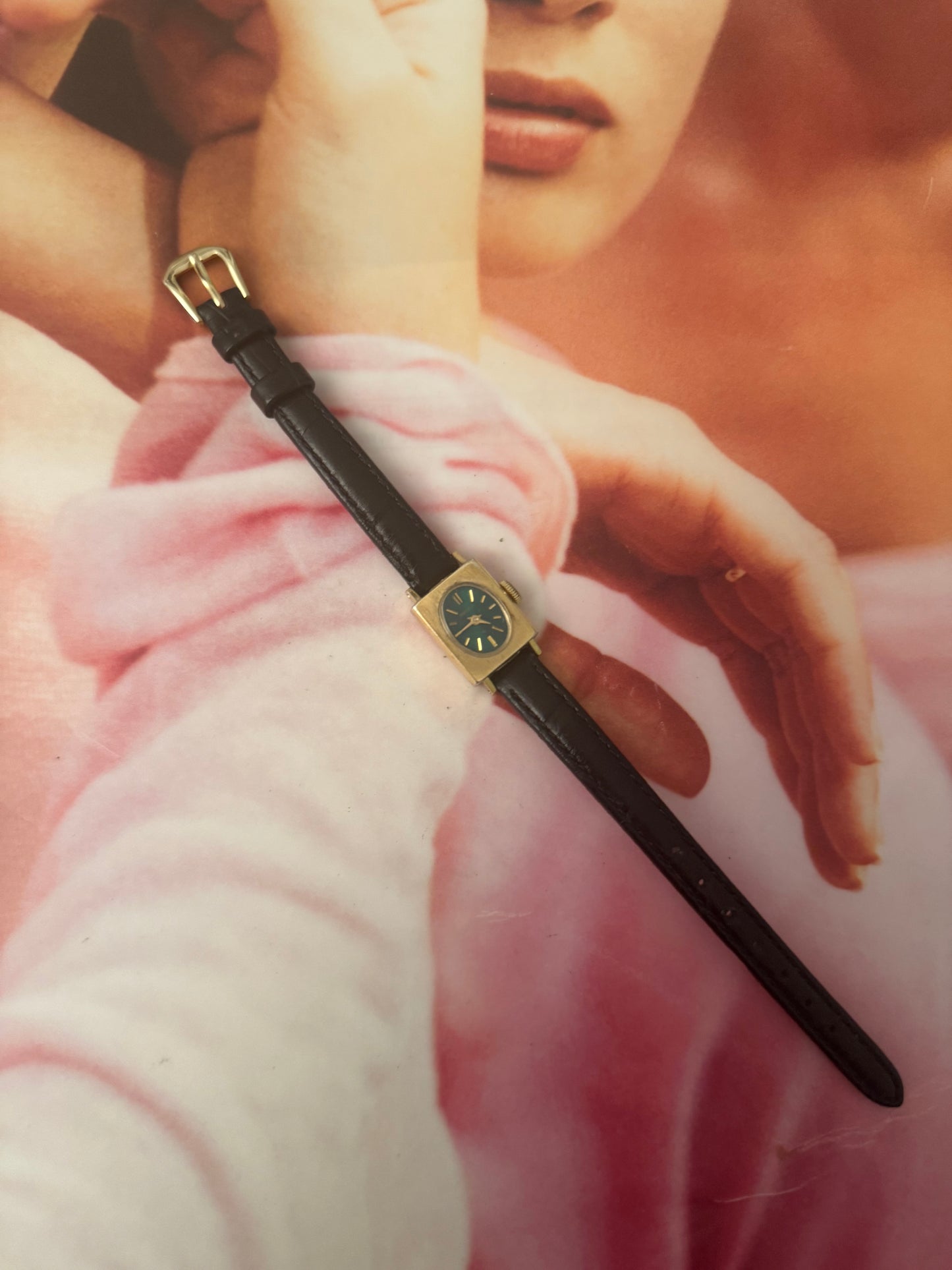 vintage seiko leather watch