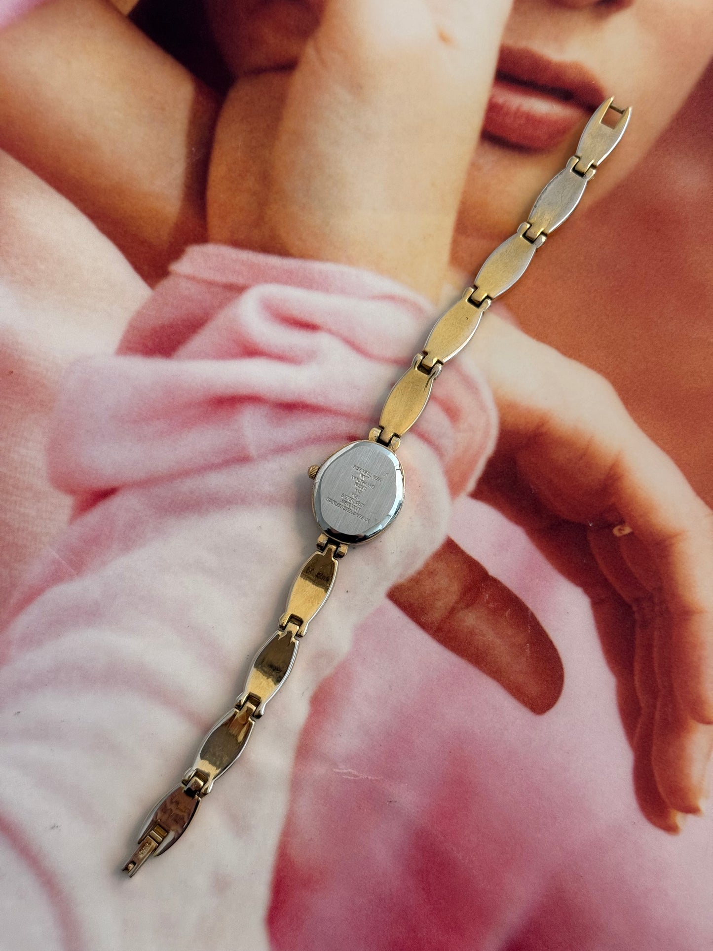 vintage waltham gold watch