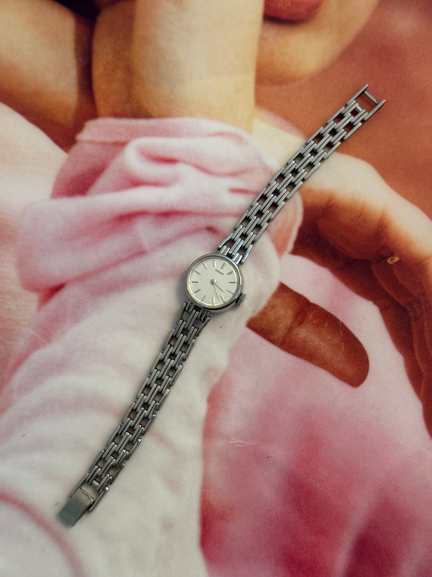 vintage seiko silver watch