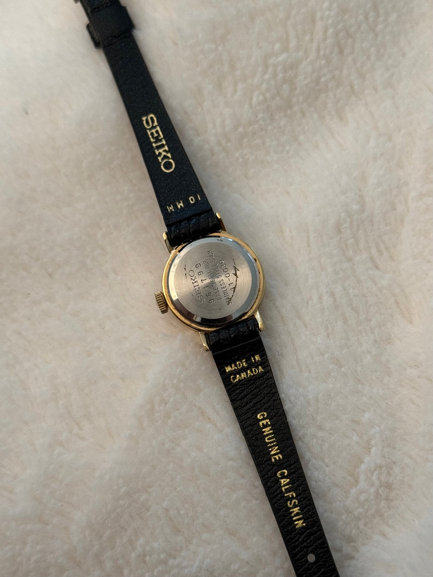 vintage seiko leather watch