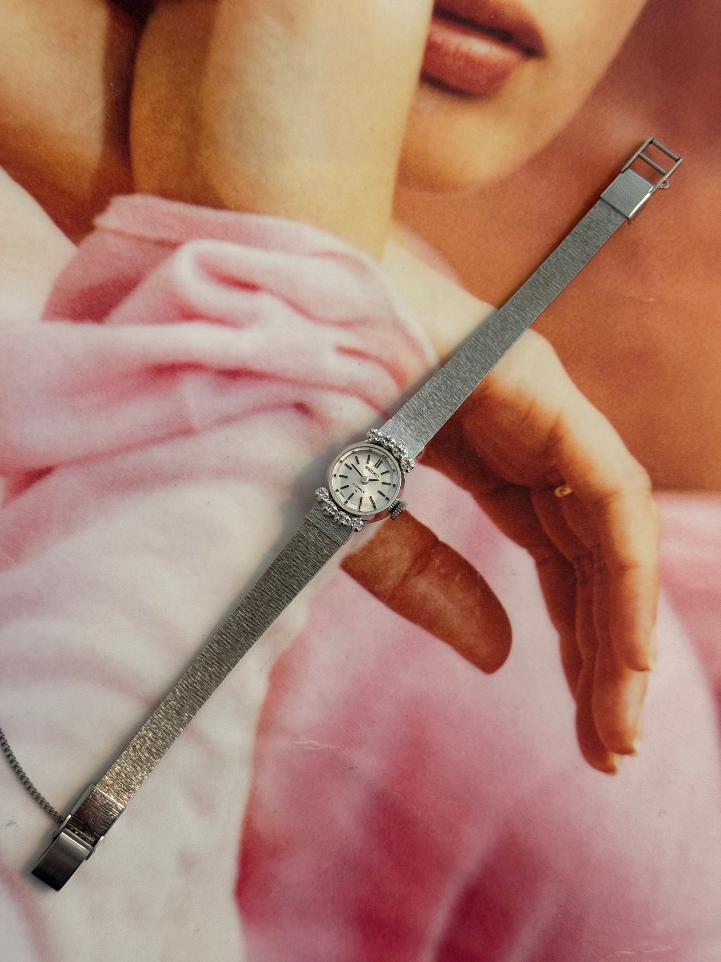 vintage seiko silver watch