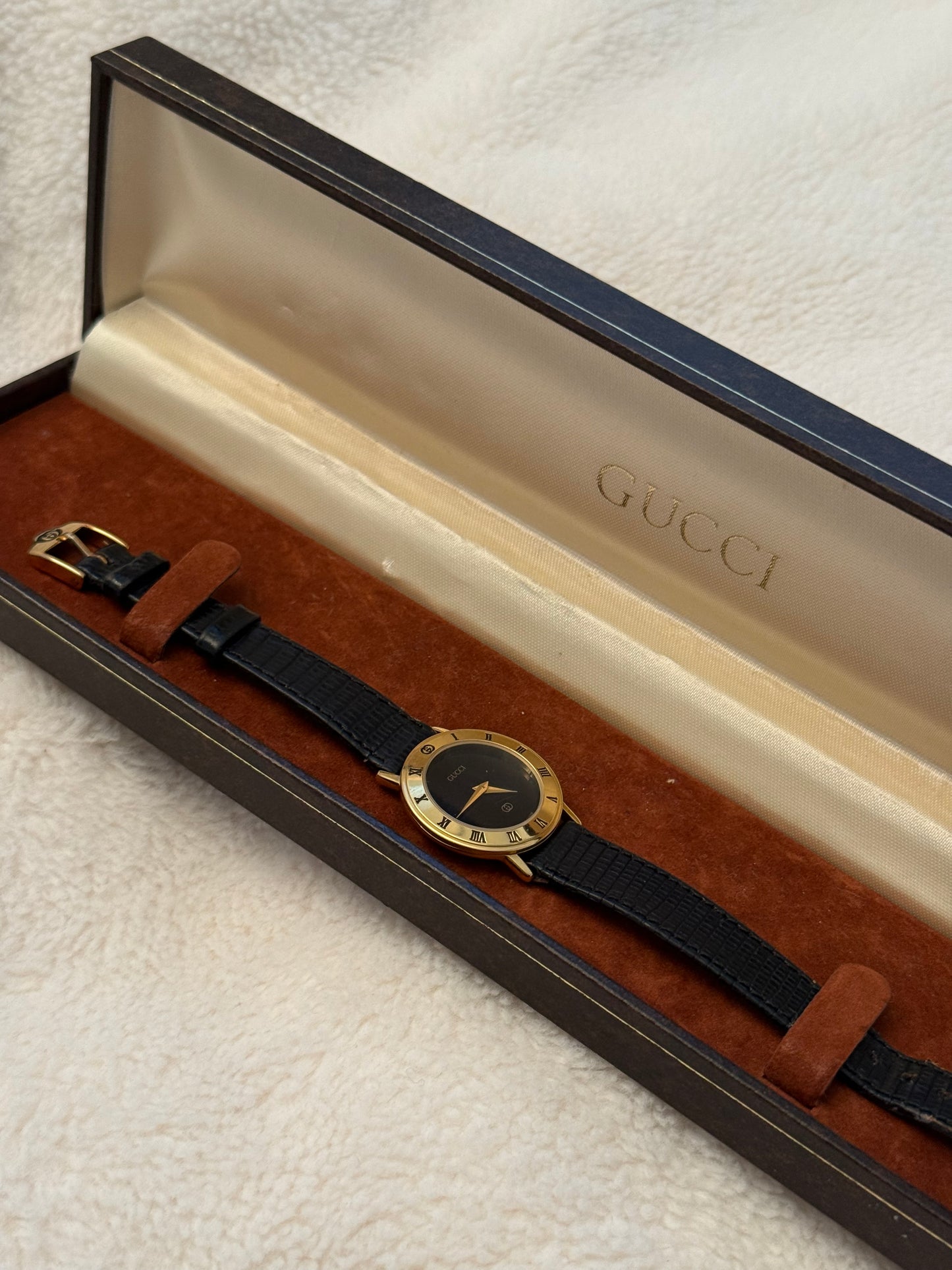 vintage gucci black leather watch w/ box
