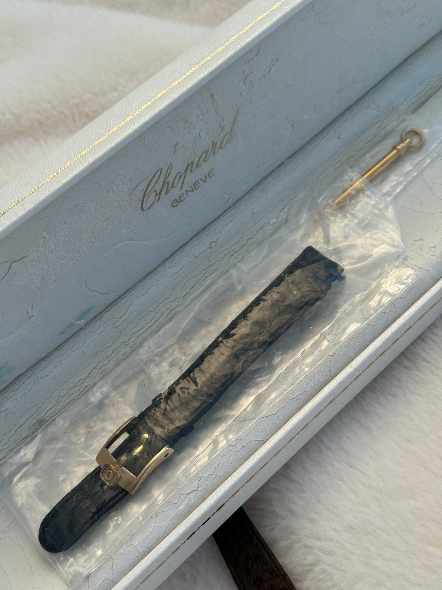 vintage 18kt gold chopard watch