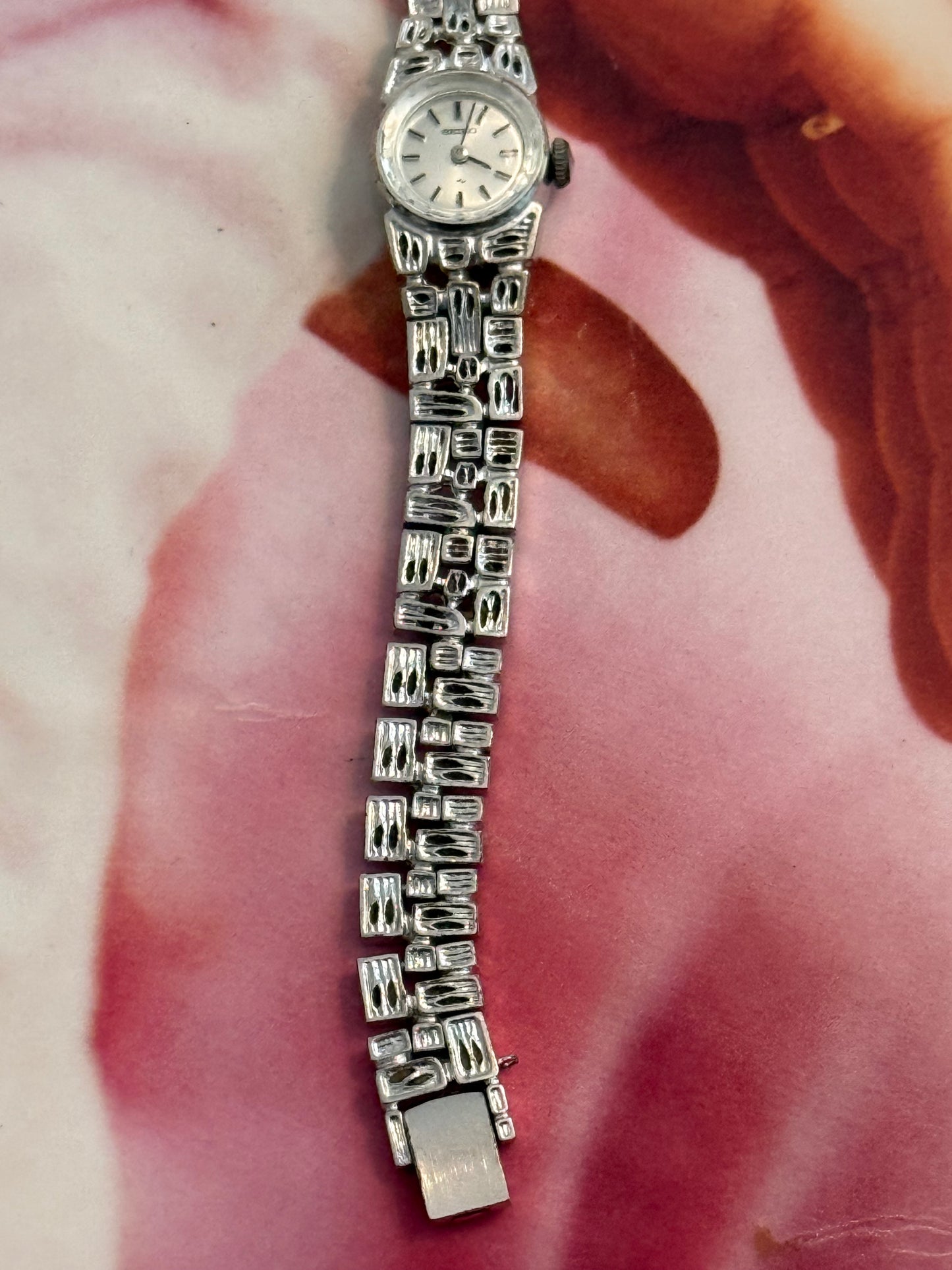 vintage seiko silver watch