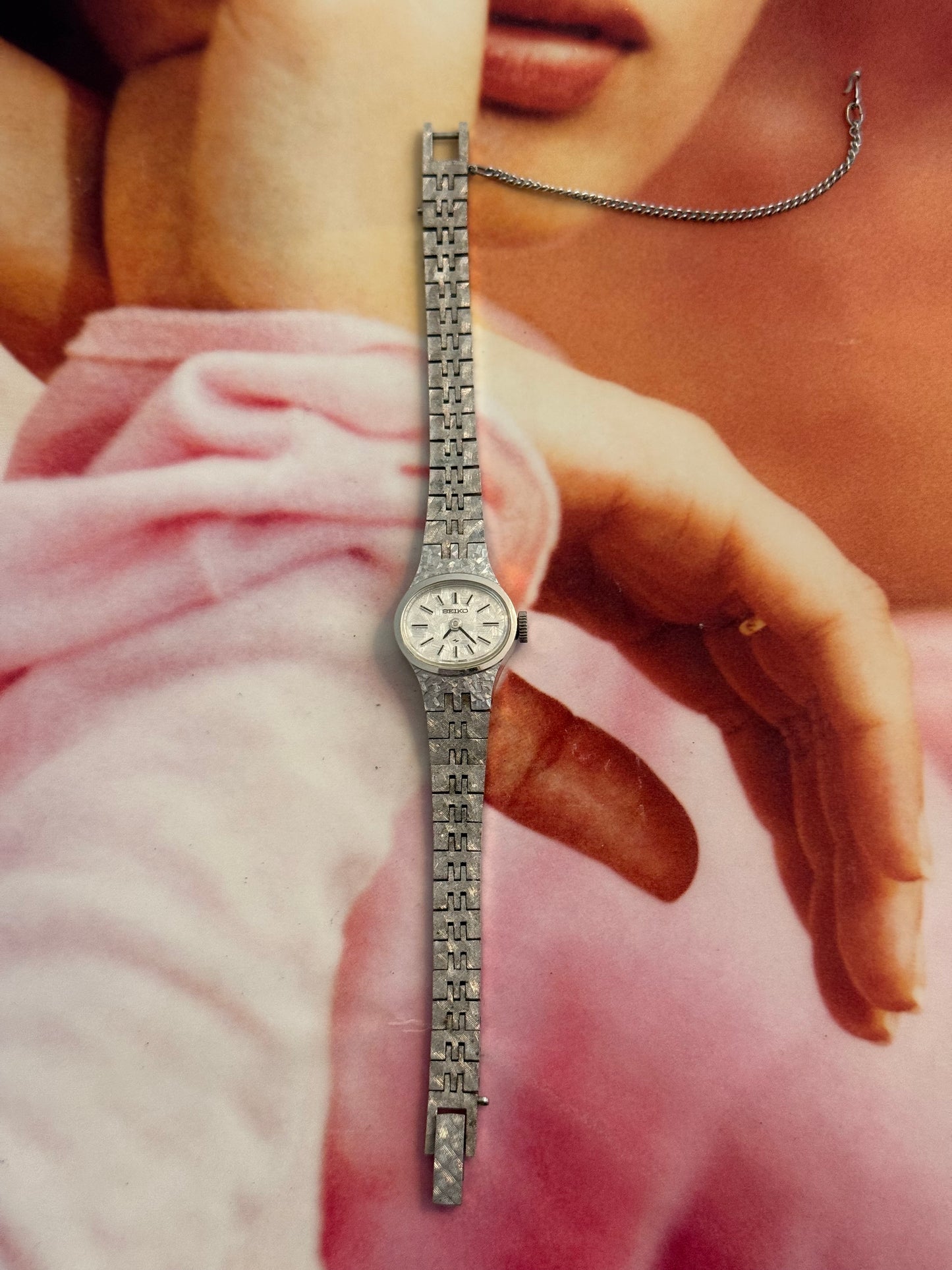 vintage seiko silver watch