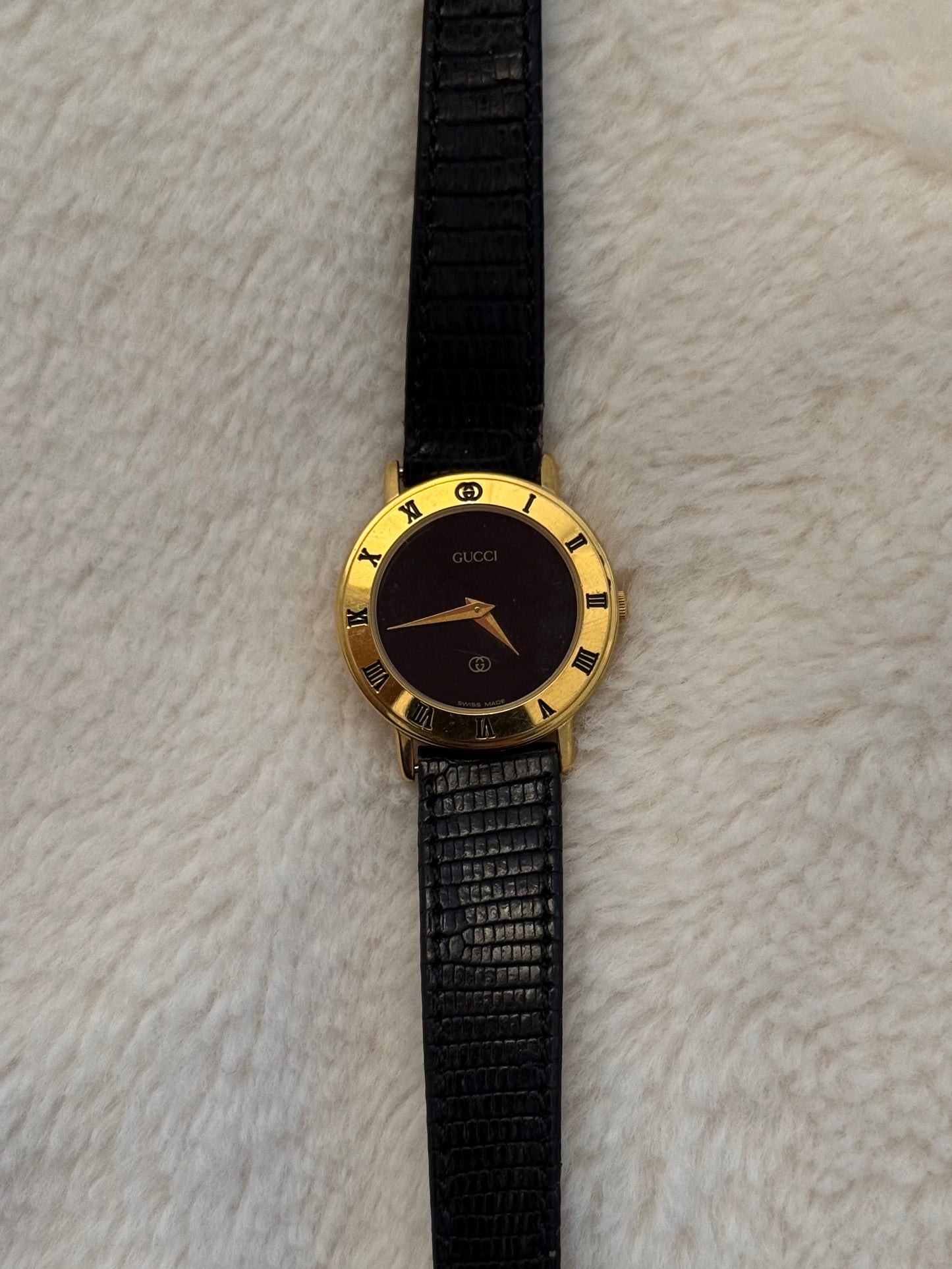 vintage gucci black leather watch w/ box