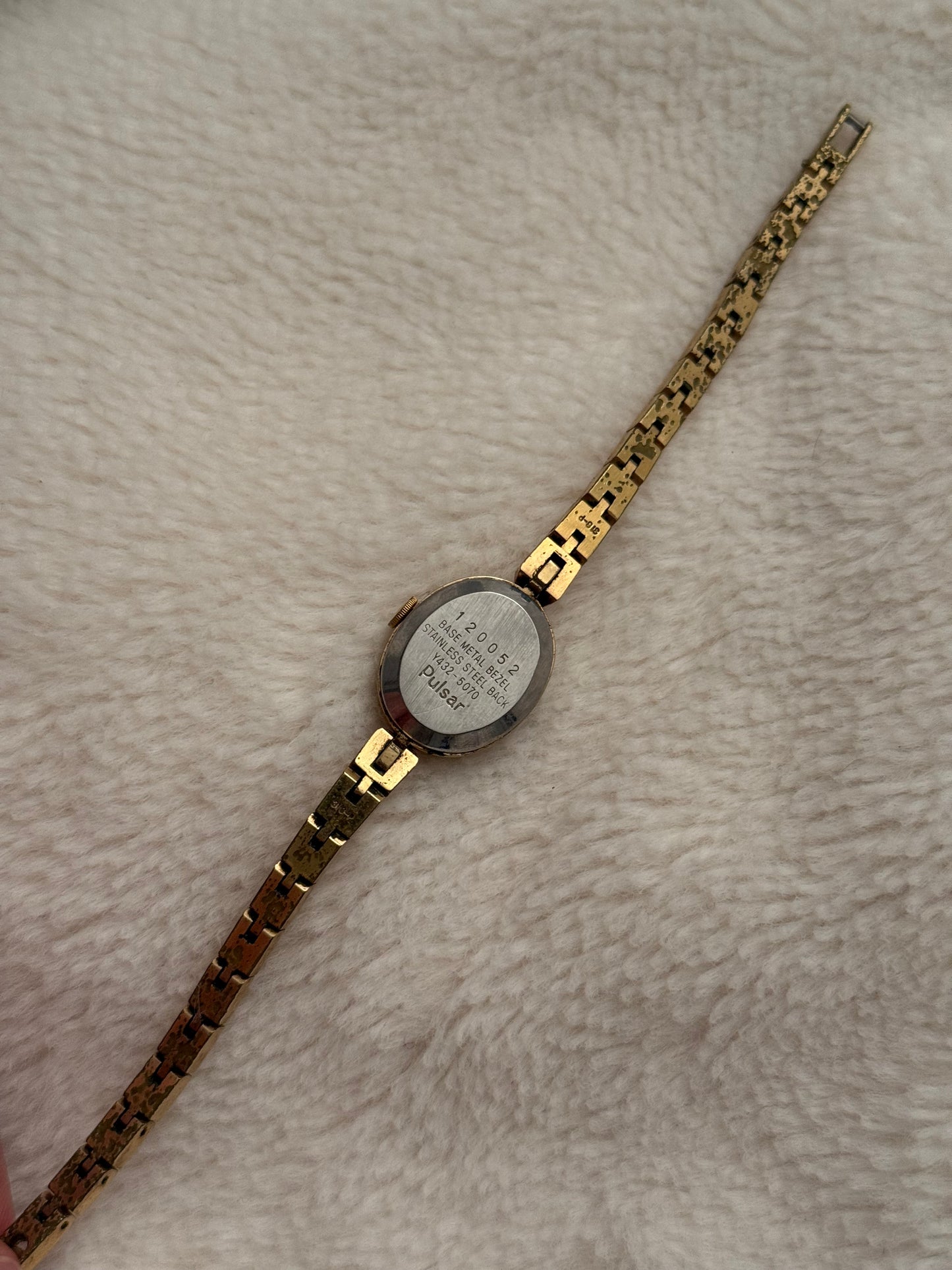 vintage pulsar gold watch