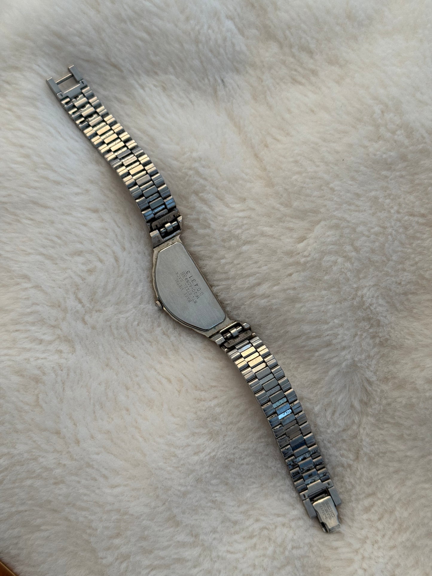 vintage seiko half moon silver watch