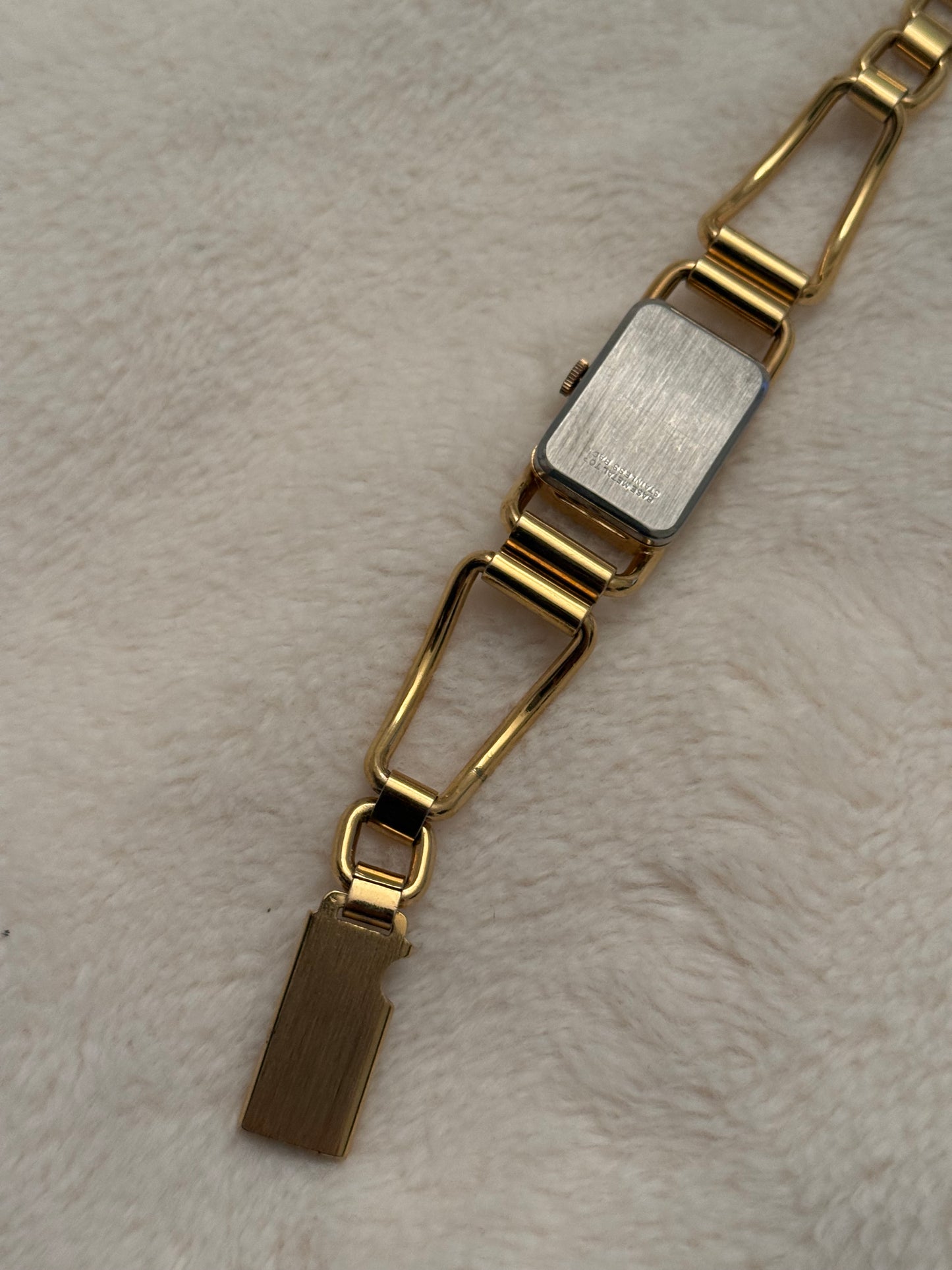 vintage olivia pearl watch