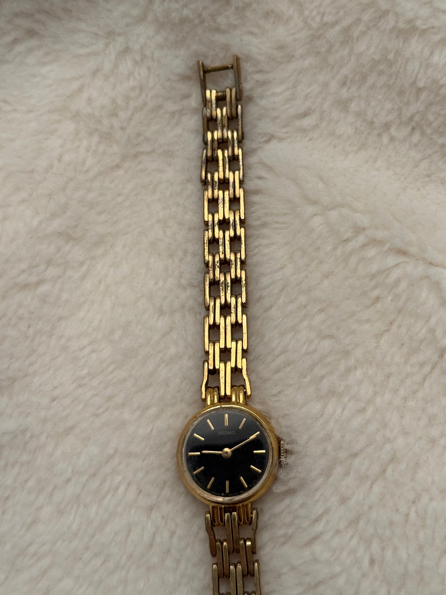 vintage seiko gold watch