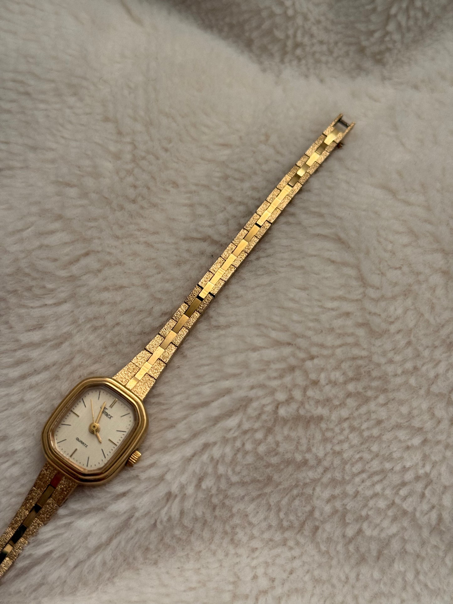 vintage timex gold watch