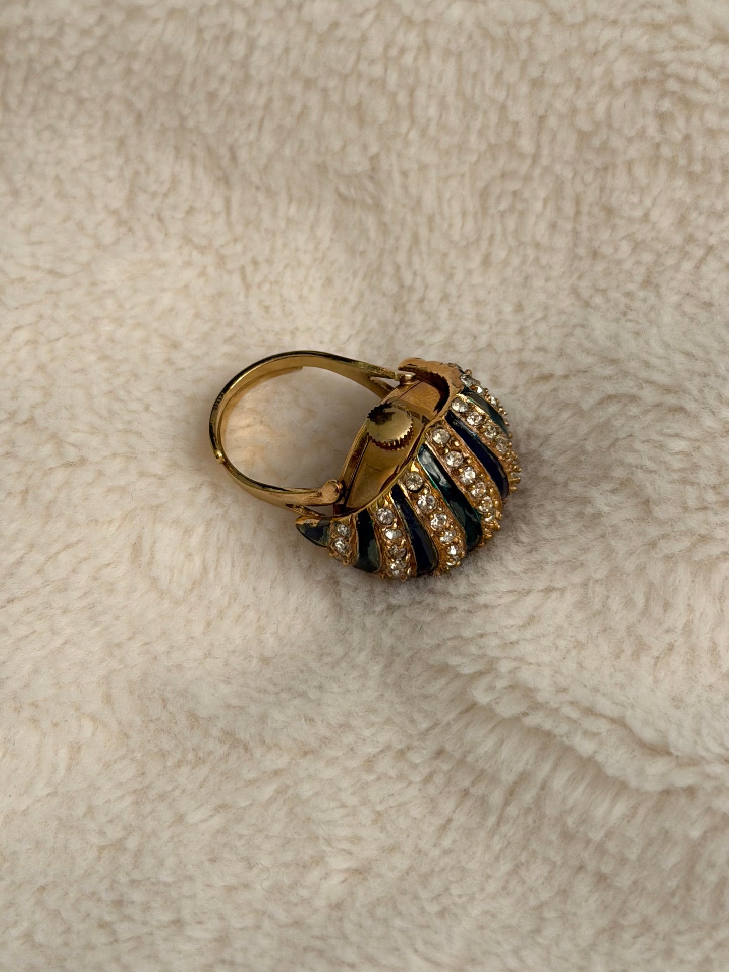vintage Schiaparelli peekaboo ring watch