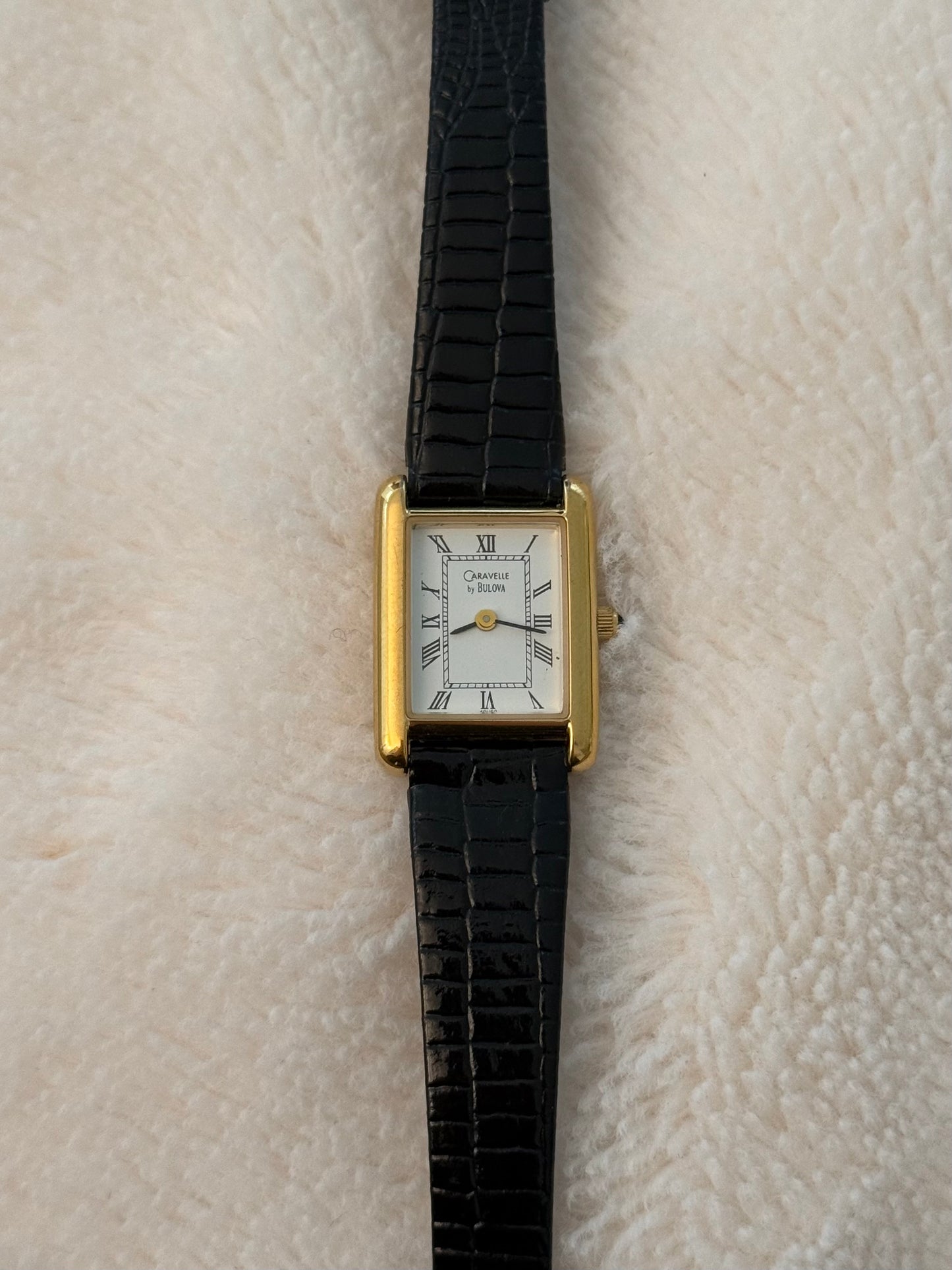 vintage caravelle tank leather watch