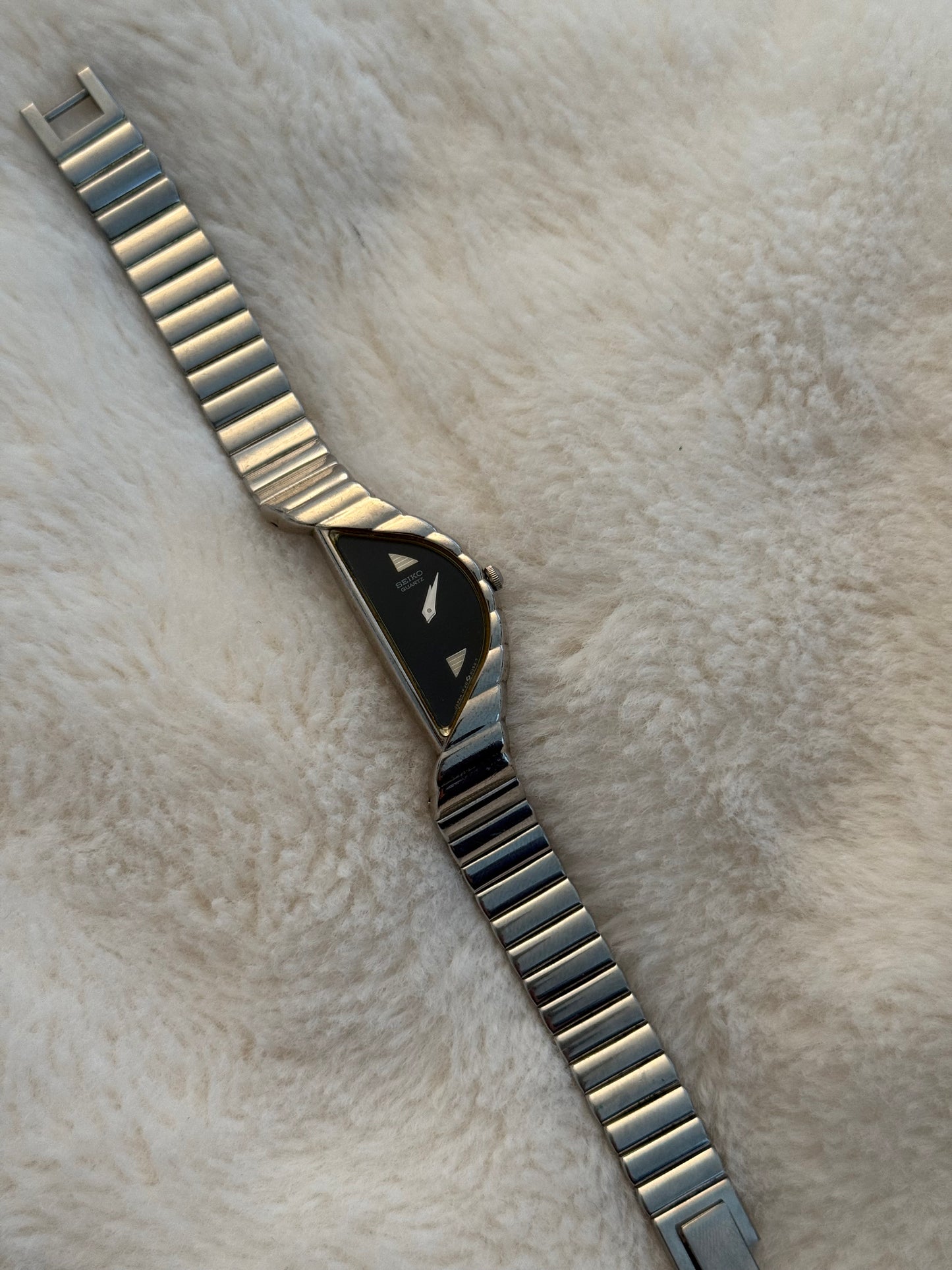 vintage seiko half moon silver watch