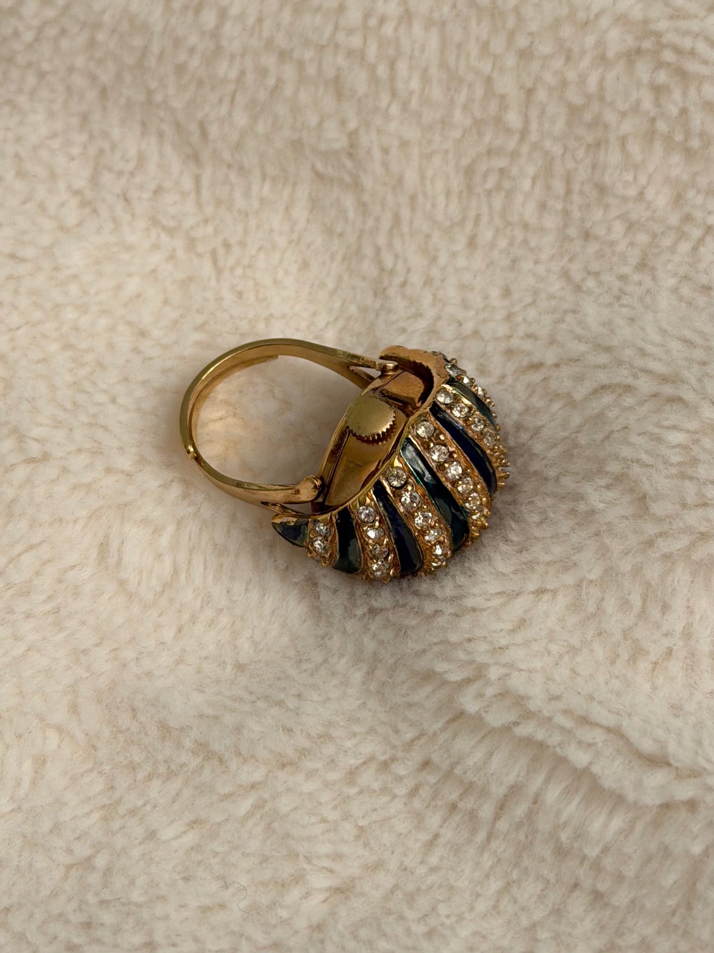 vintage Schiaparelli peekaboo ring watch