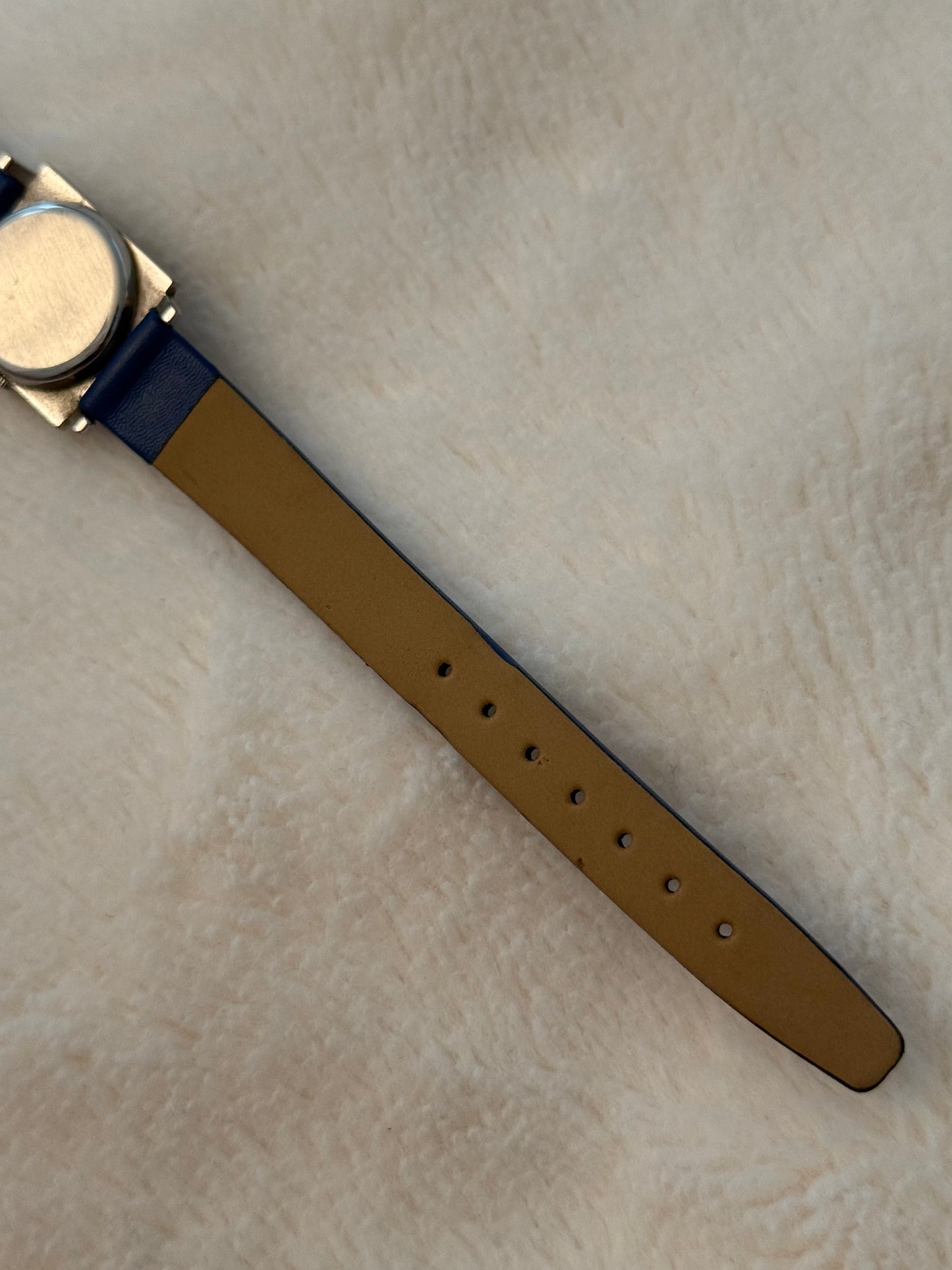 vintage sarcar geneve leather watch