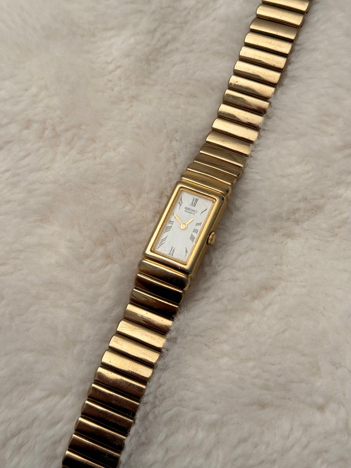 vintage seiko gold watch