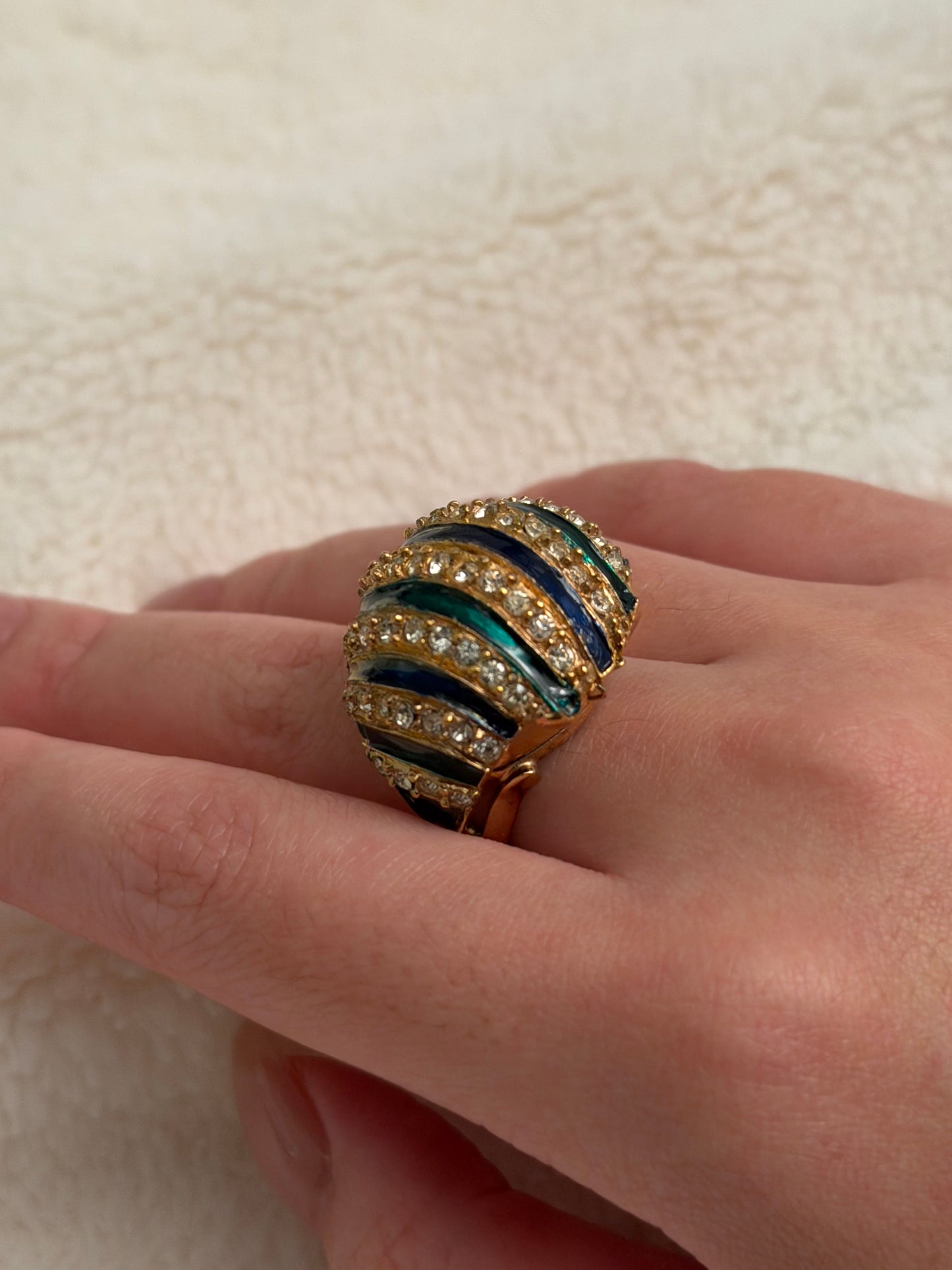 vintage Schiaparelli peekaboo ring watch