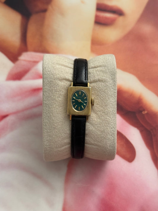 vintage seiko leather watch