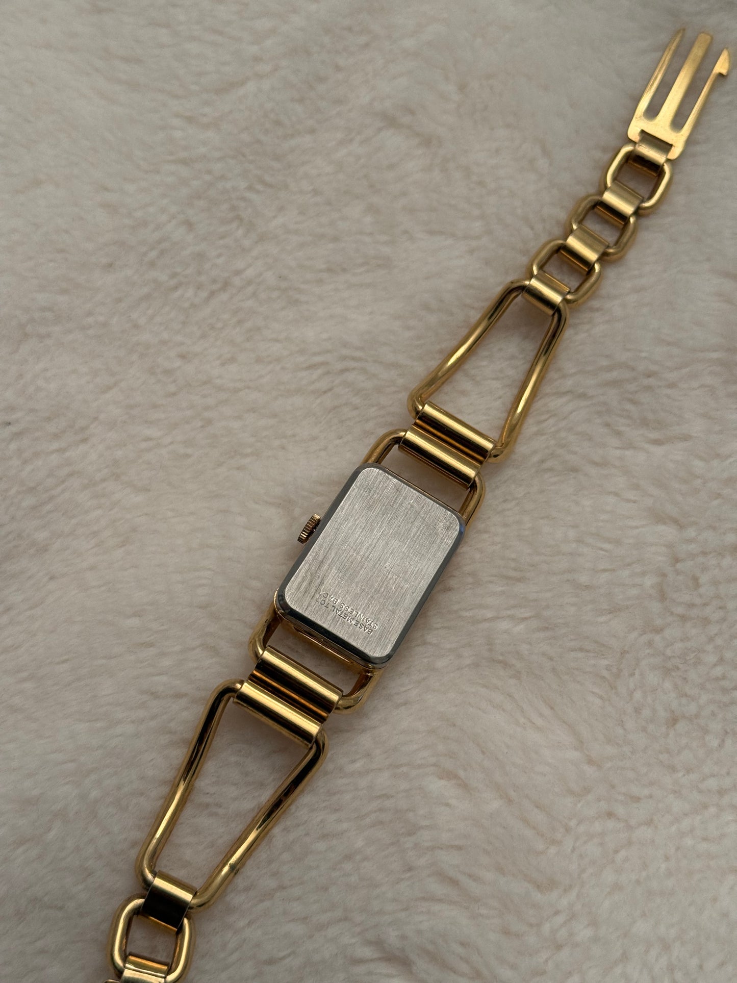 vintage olivia pearl watch