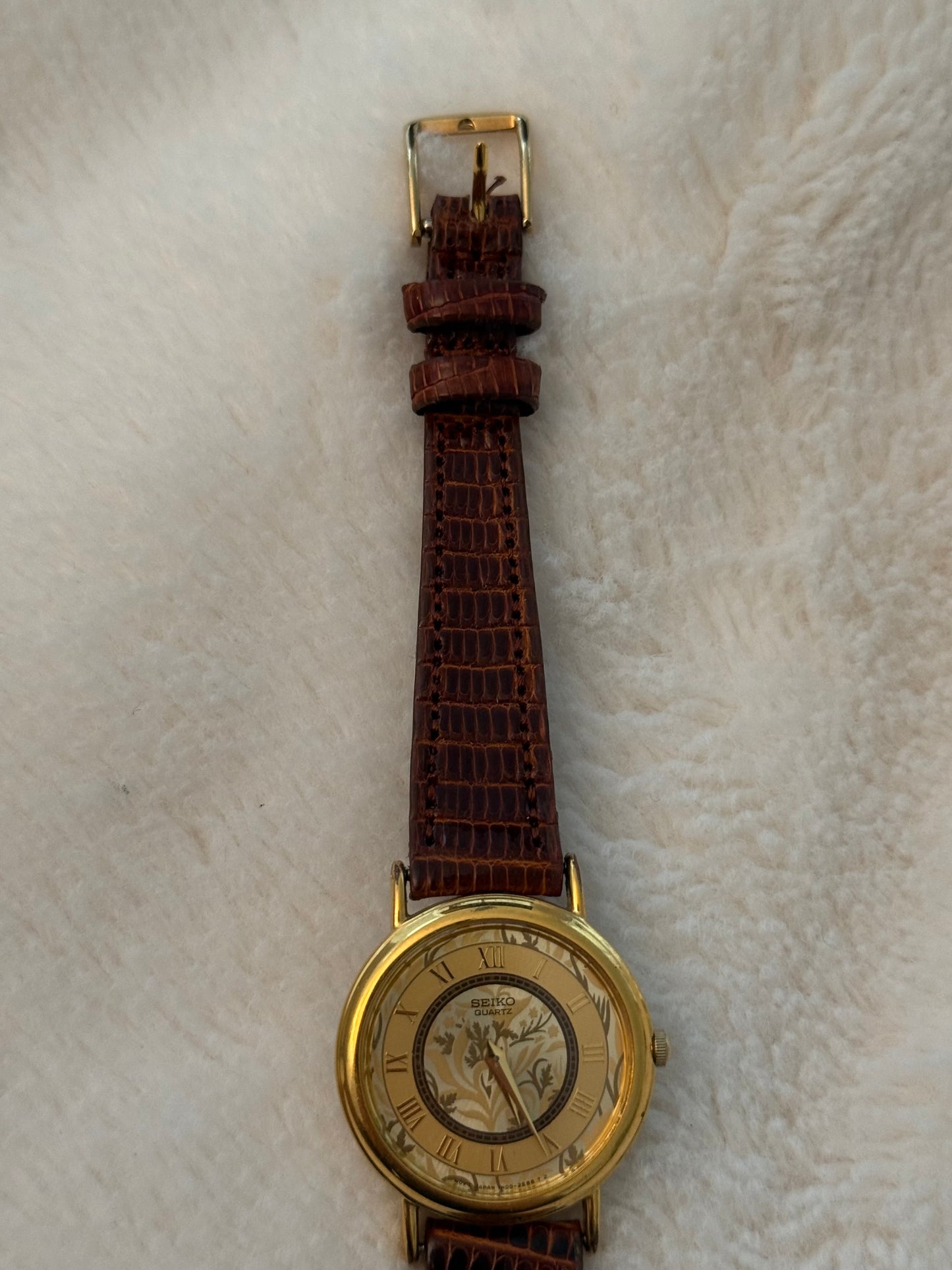 vintage seiko leather watch