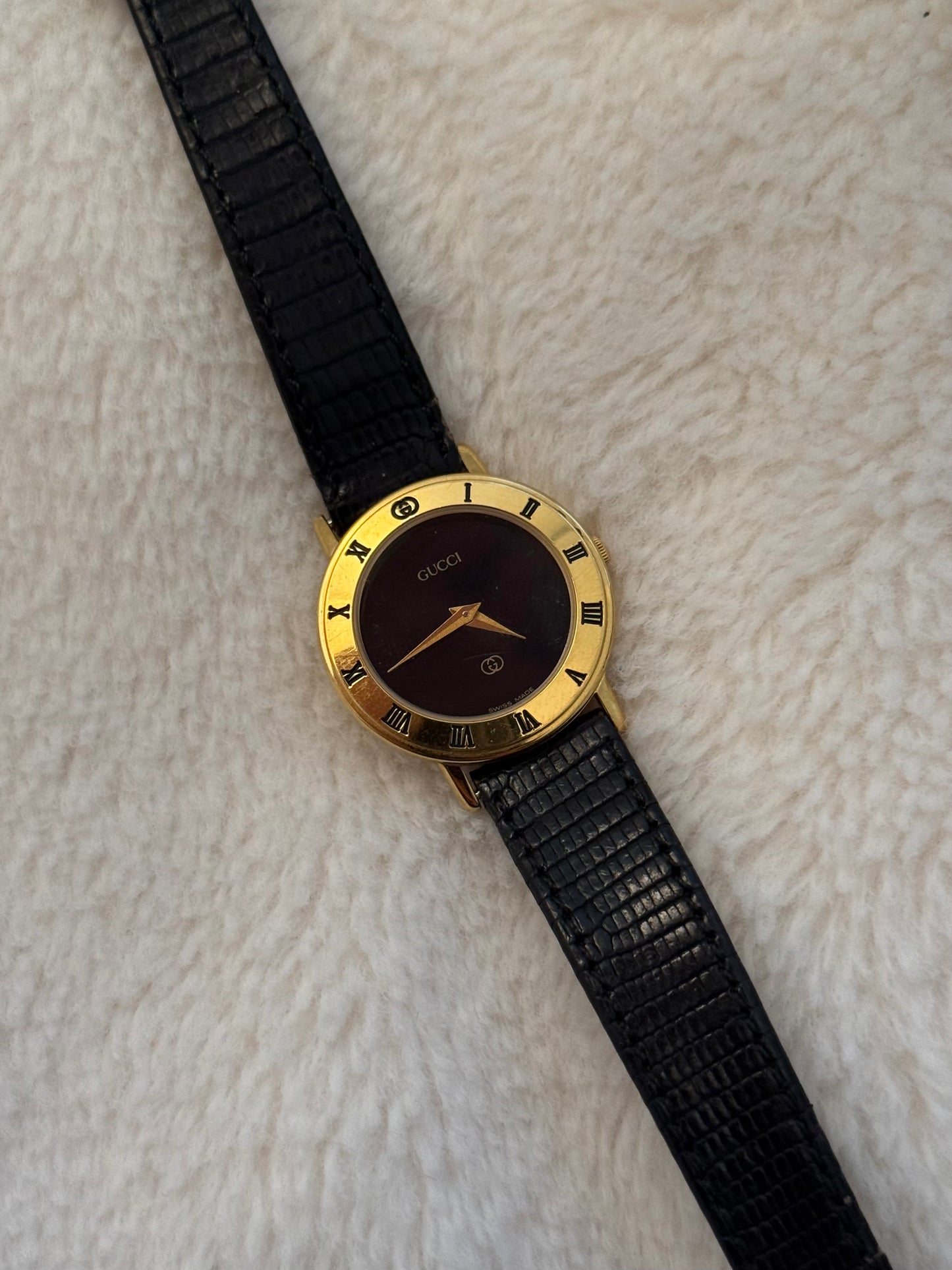 vintage gucci black leather watch w/ box