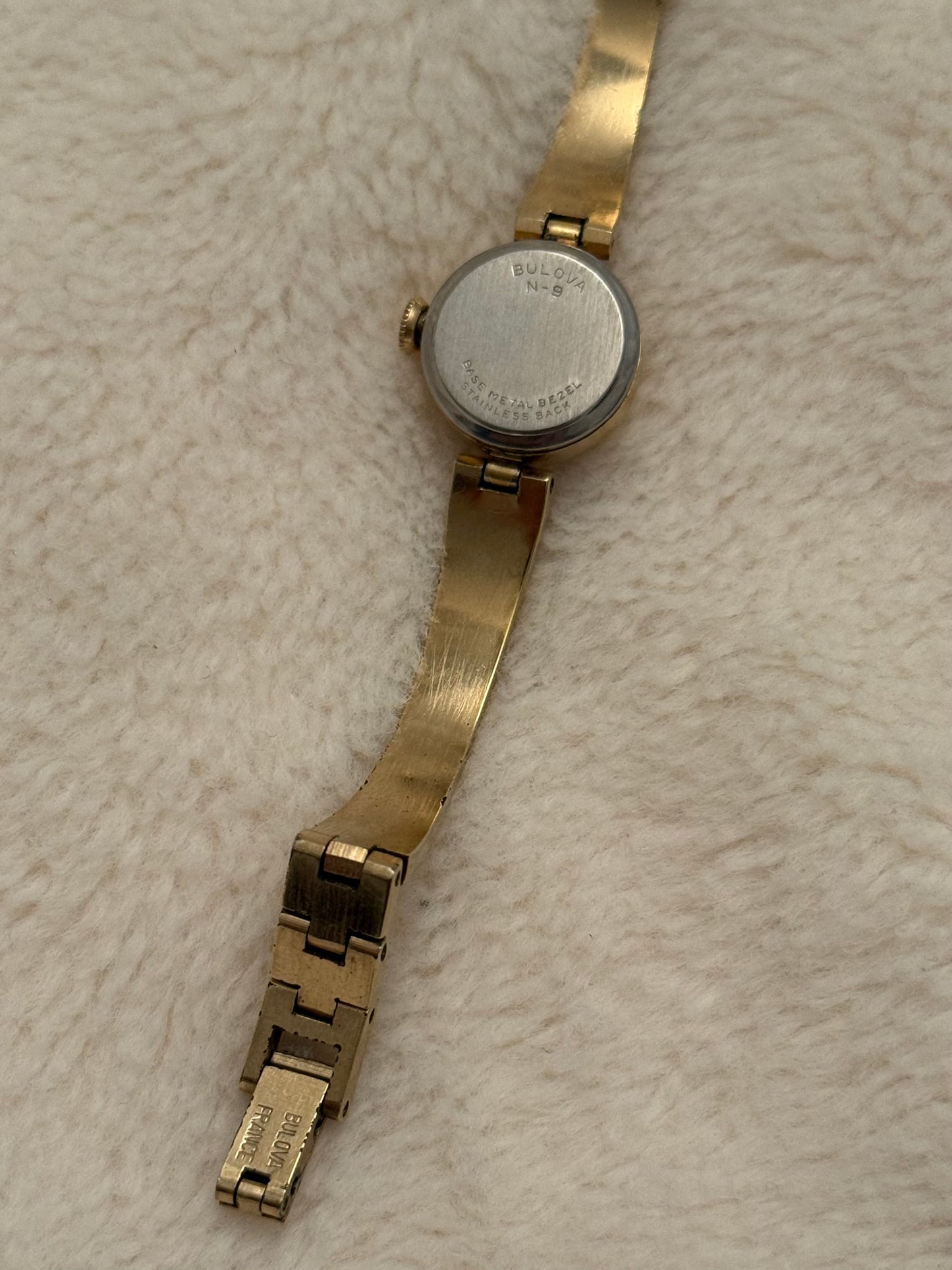 vintage 1979 dainty bulova gold watch