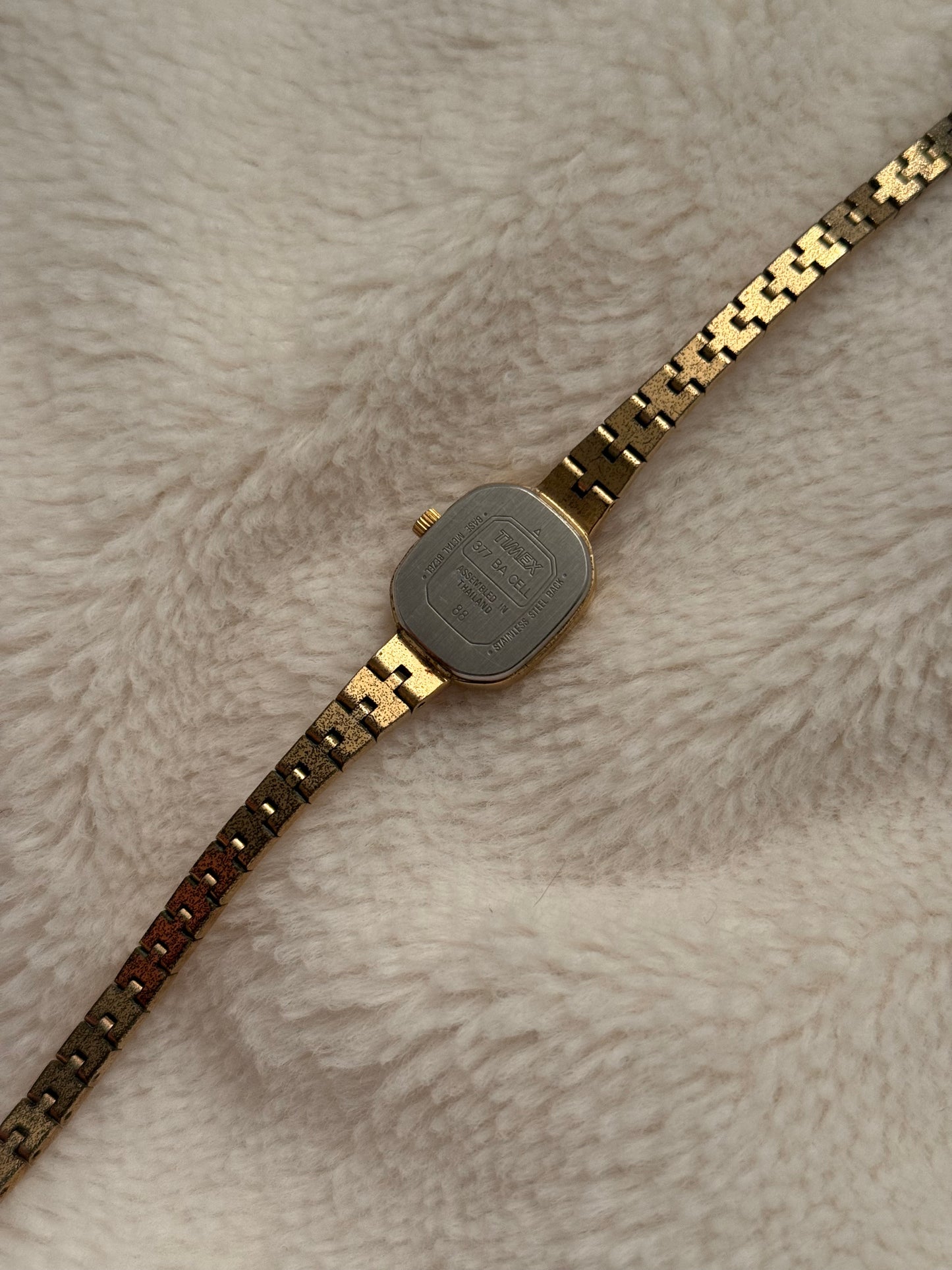 vintage timex gold watch