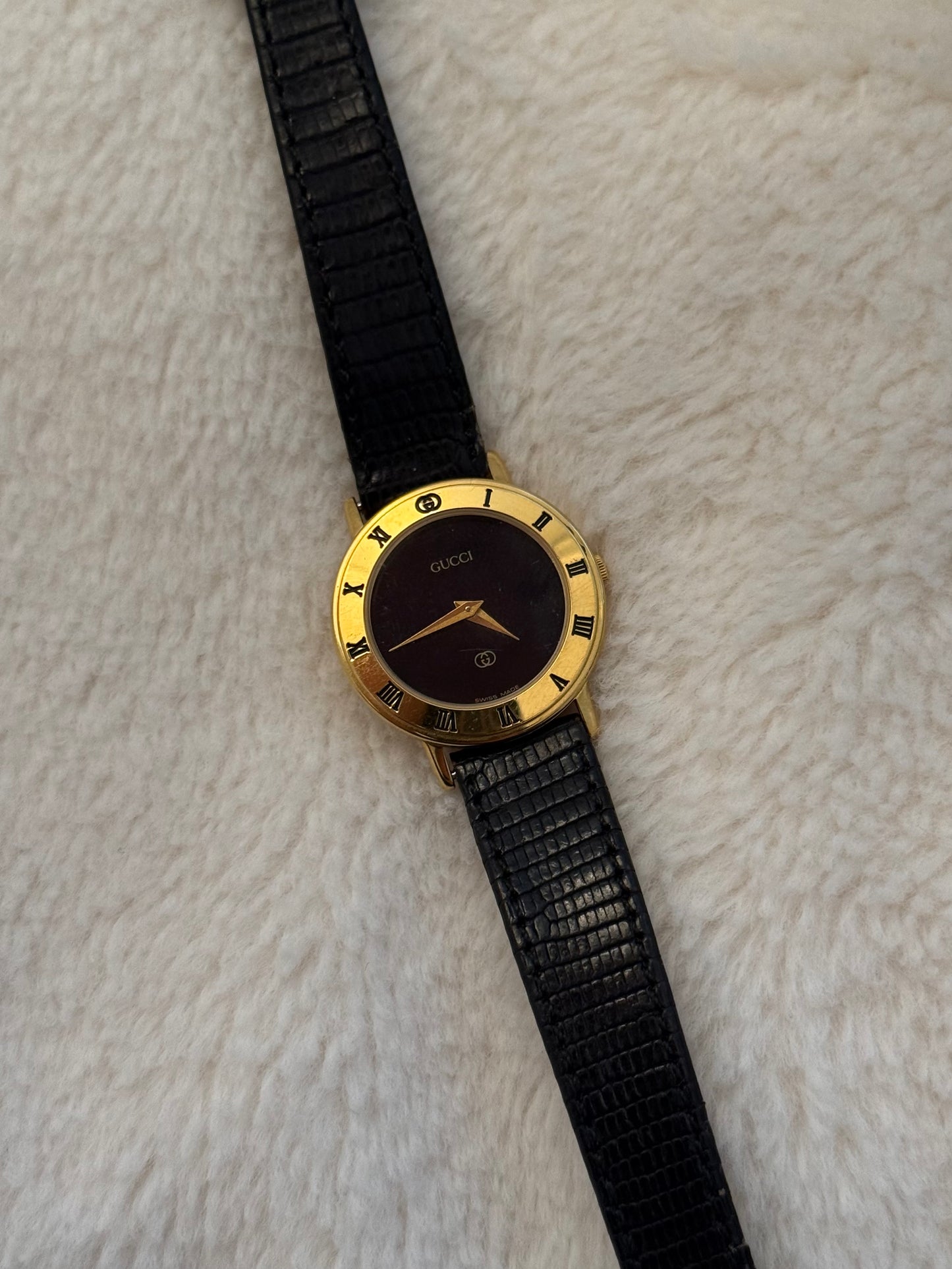 vintage gucci black leather watch w/ box