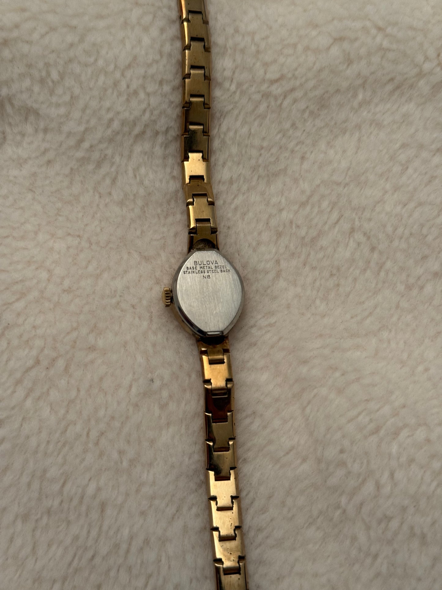 vintage 1978 dainty bulova gold watch