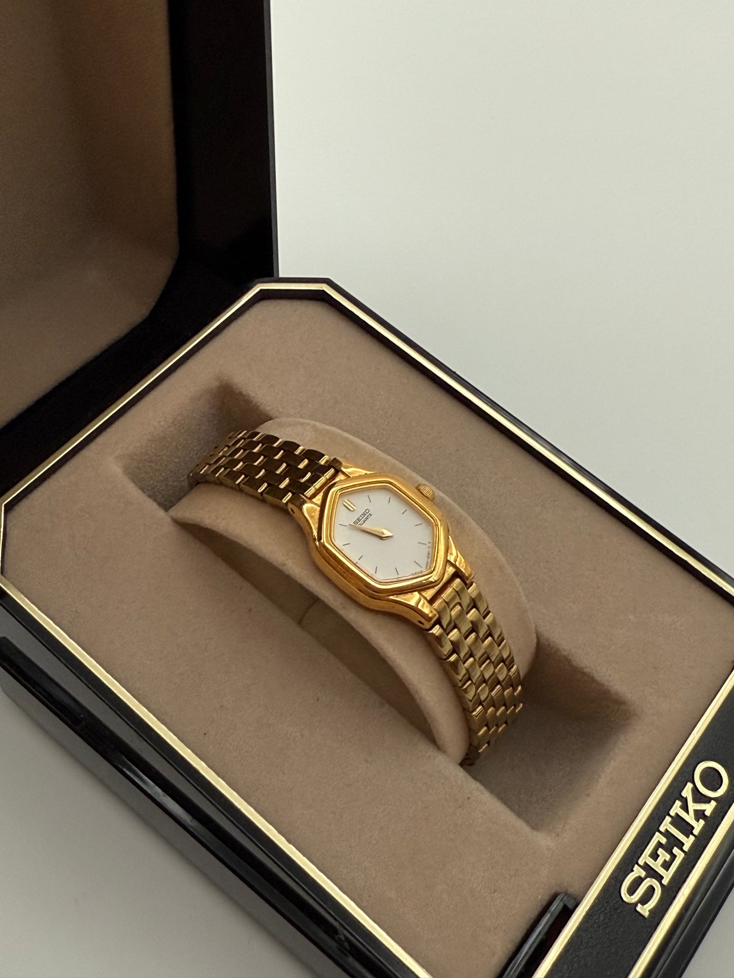 vintage seiko gold watch w/ box and papers