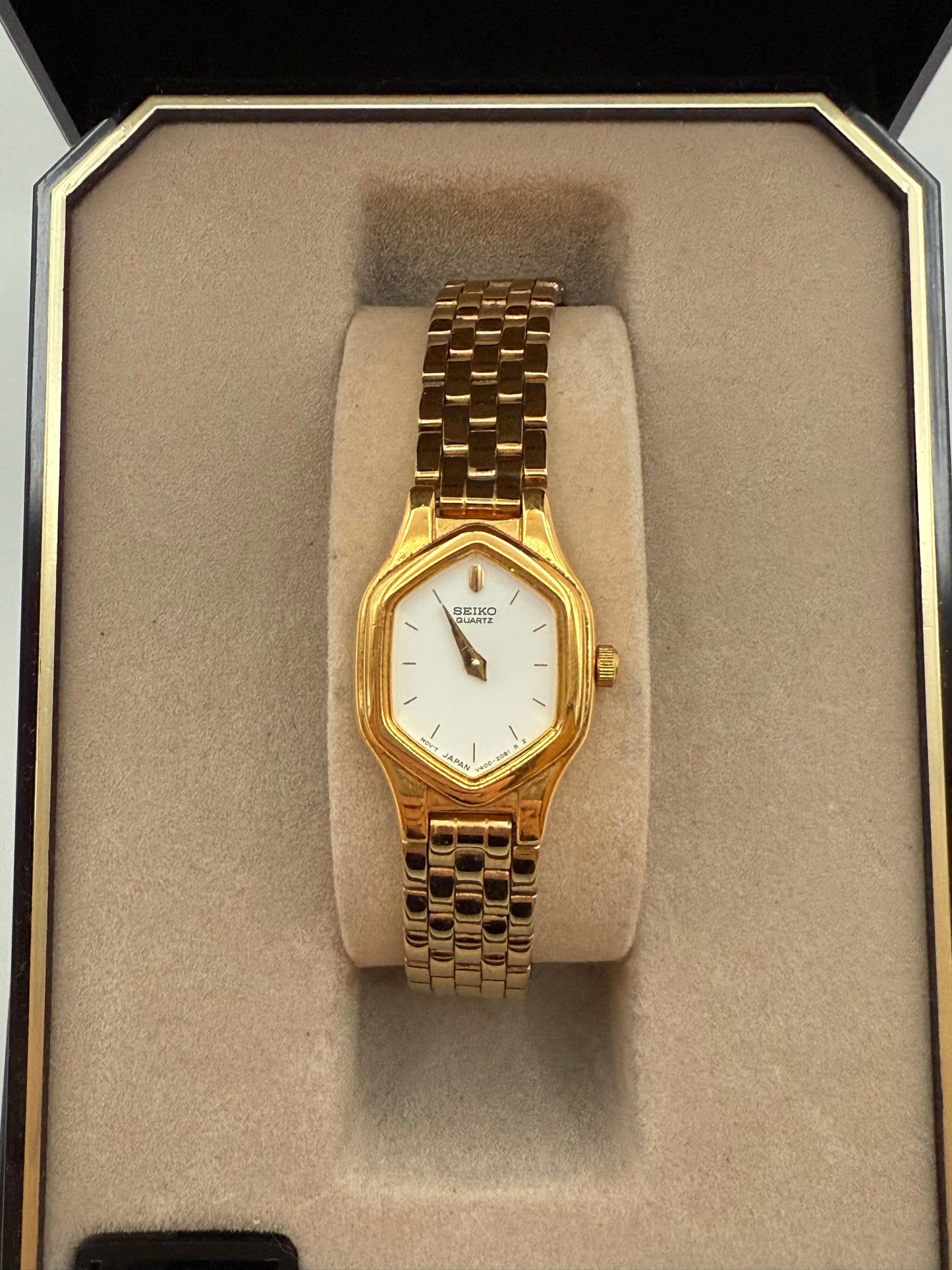 vintage seiko gold watch w/ box and papers