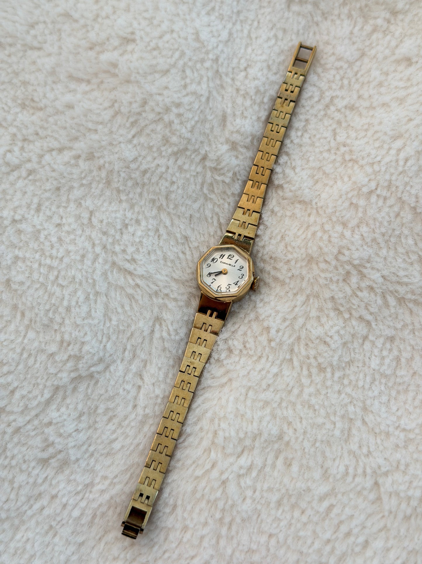 vintage caravelle gold watch
